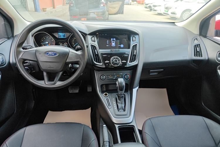 Used Ford Focus 2015 Hatchback 1.6L Automatic Comfort Model Interior 2