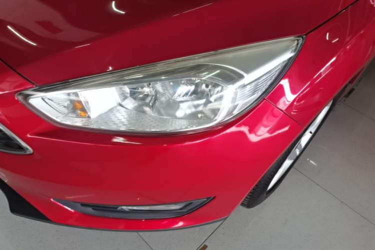 Used Ford Focus 2015 Hatchback 1.6L Automatic Comfort Model Left Front Headlight