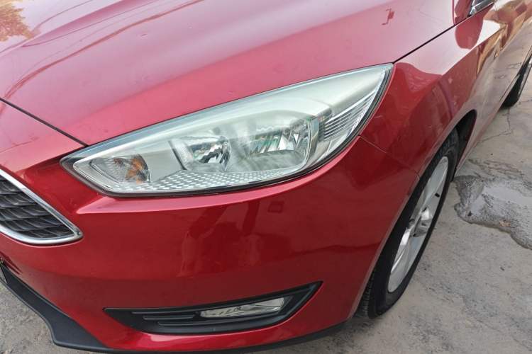 Used Ford Focus 2015 Hatchback 1.6L Automatic Comfort Model Left Front Headlight