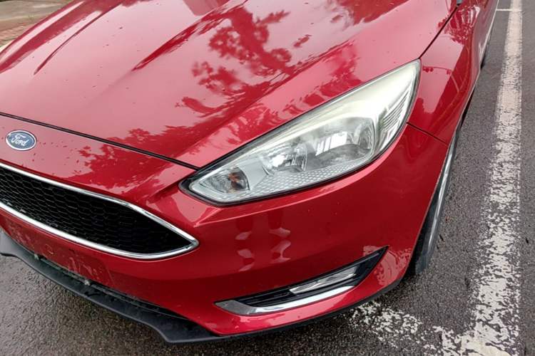 Used Ford Focus 2015 Hatchback 1.6L Automatic Fashion Edition Left Front Headlight