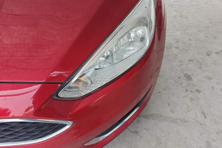 Used Ford Focus 2015 Hatchback EcoBoost 180 Automatic Elite Model Left Front Headlight