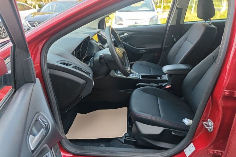 Used Ford Focus 2015 Hatchback 1.6L Automatic Comfort Model Left Front Seat