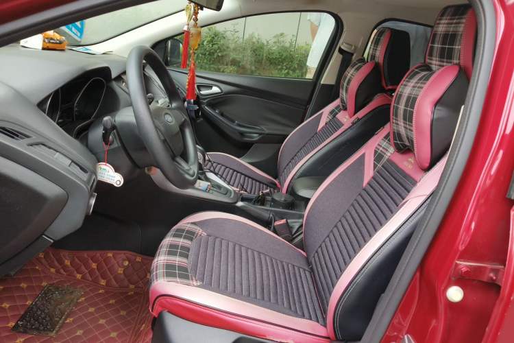 Used Ford Focus 2015 Hatchback 1.6L Automatic Comfort Model Left Front Seat