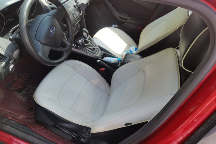 Used Ford Focus 2015 Hatchback 1.6L Automatic Comfort Model Left Front Seat