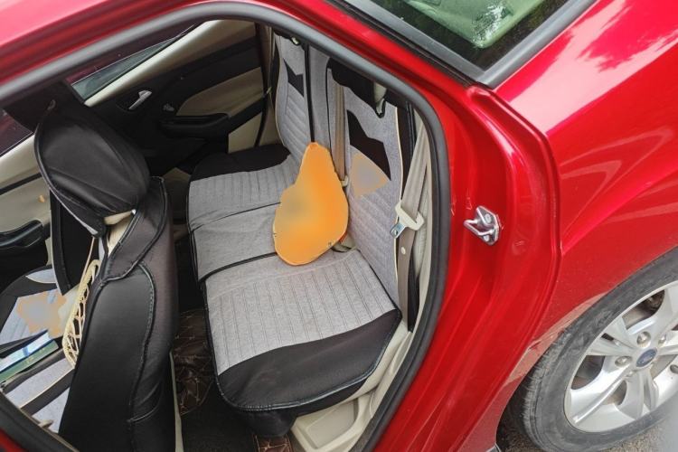 Used Ford Focus 2015 Sedan 1.6L Manual Comfort Model Left Rear Seat