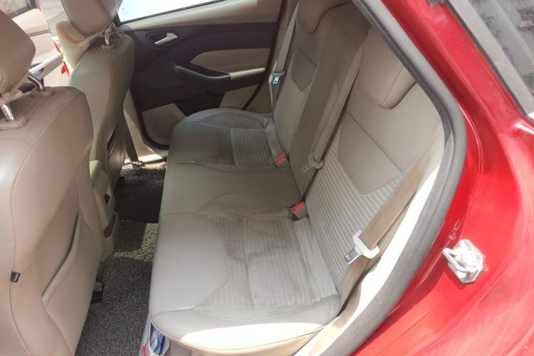 Used Ford Focus 2015 Hatchback 1.6L Automatic Fashion Edition Left Rear Seat