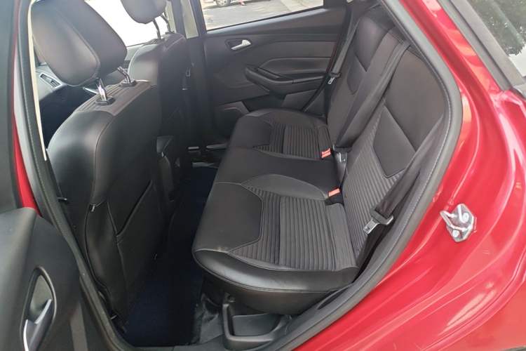 Used Ford Focus 2015 Hatchback 1.6L Automatic Fashion Edition Left Rear Seat