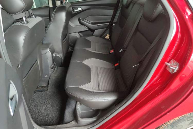 Used Ford Focus 2015 Hatchback 1.6L Automatic Fashion Edition Left Rear Seat