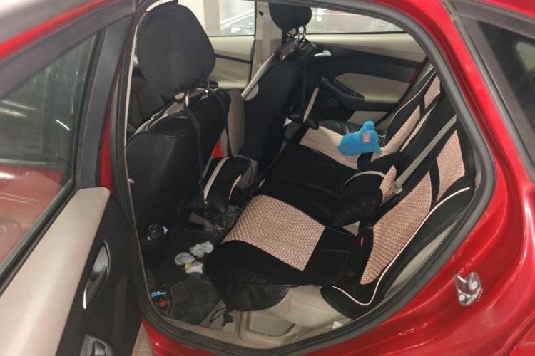 Used Ford Focus 2015 Sedan 1.6L Automatic Comfort Model Left Rear Seat