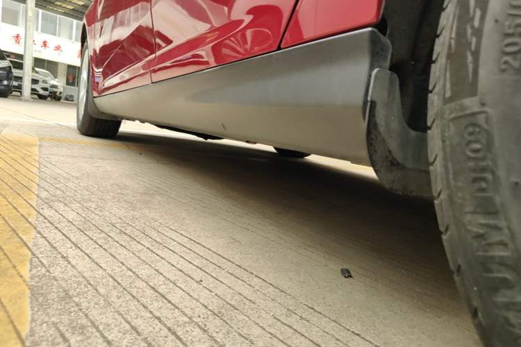 Used Ford Focus 2015 Sedan 1.6L Automatic Comfort Model Left Side Sill