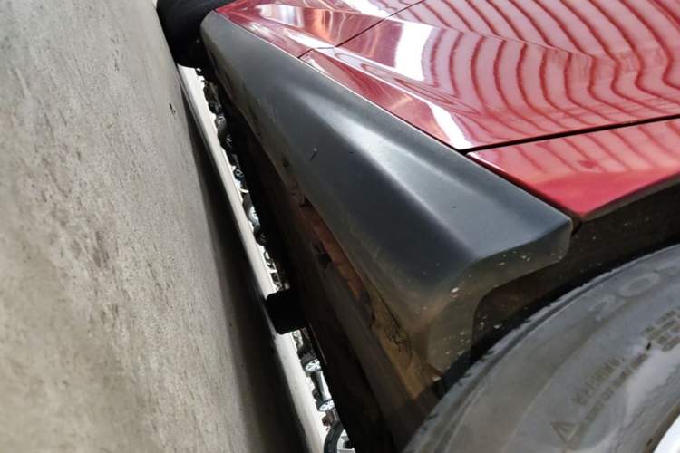 Used Ford Focus 2015 Hatchback EcoBoost 125 Automatic Supreme Style Edition Left Side Sill