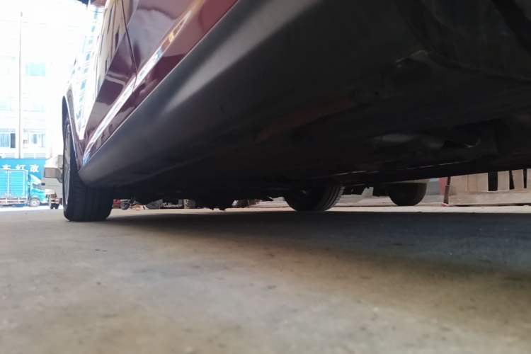 Used Ford Focus 2015 Hatchback 1.6L Automatic Fashion Edition Left Side Sill