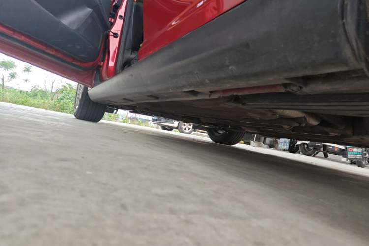 Used Ford Focus 2015 Hatchback EcoBoost 180 Automatic Elite Model Left Side Sill