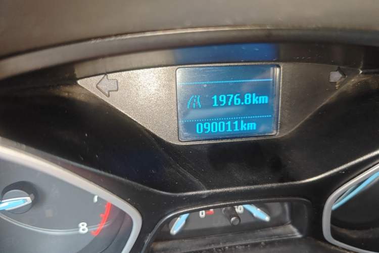 Used Ford Focus 2015 Sedan 1.6L Manual Comfort Model Odometer Close Up