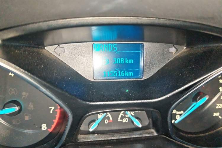 Used Ford Focus 2015 Hatchback 1.6L Automatic Fashion Edition Odometer Close Up
