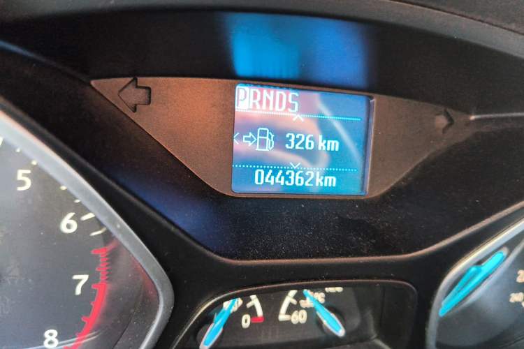 Used Ford Focus 2015 Hatchback 1.6L Automatic Fashion Edition Odometer Close Up