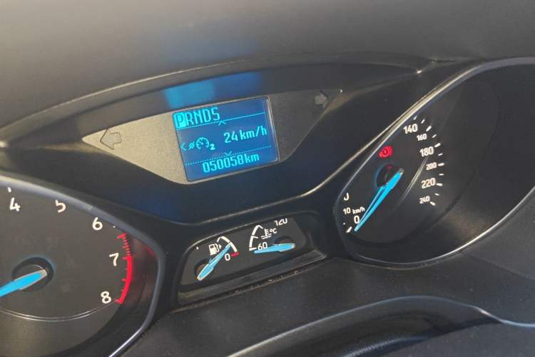 Used Ford Focus 2015 Hatchback 1.6L Automatic Fashion Edition Odometer Close Up