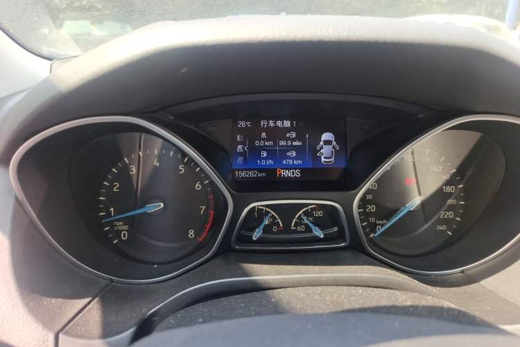 Used Ford Focus 2015 Hatchback EcoBoost 180 Automatic Elite Model Odometer Close Up
