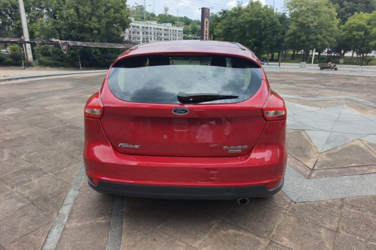 Used Ford Focus 2015 Hatchback EcoBoost 180 Automatic Elite Model Rear