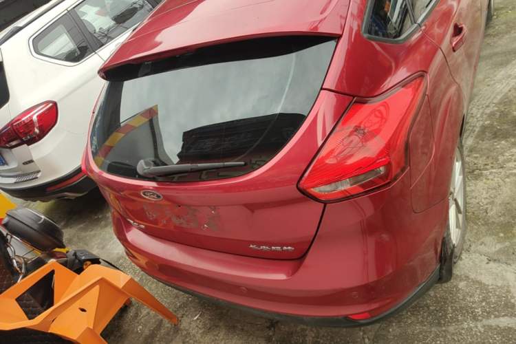 Used Ford Focus 2015 Hatchback 1.6L Automatic Fashion Edition Rear