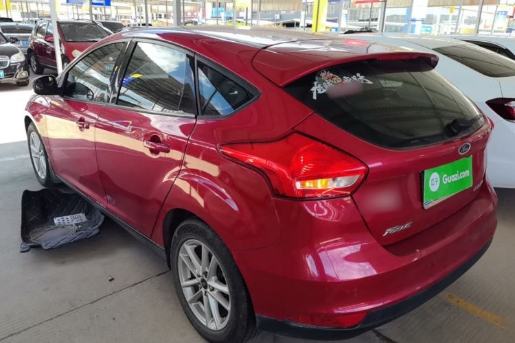 Used Ford Focus 2015 Hatchback 1.6L Automatic Fashion Edition Rear Left 45 Deg
