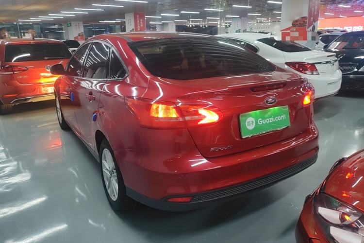 Used Ford Focus 2015 Sedan 1.6L Automatic Trend Model Rear Left 45 Deg