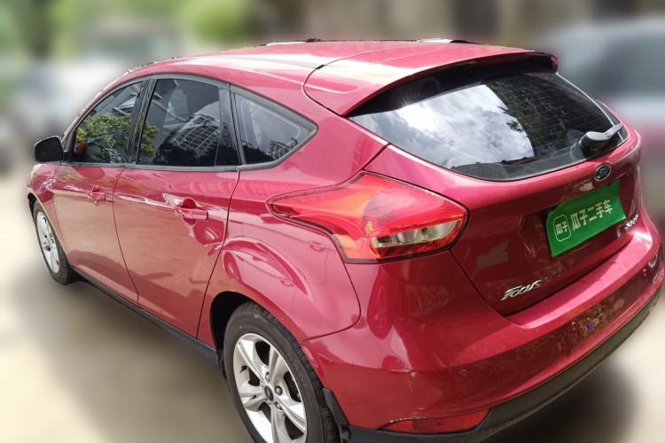 Used Ford Focus 2015 Hatchback 1.6L Automatic Comfort Model Rear Left 45 Deg