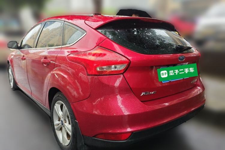 Used Ford Focus 2015 Hatchback 1.6L Automatic Comfort Model Rear Left 45 Deg
