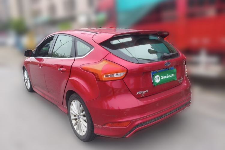 Used Ford Focus 2015 Hatchback EcoBoost 180 Automatic Sport Model Rear Left 45 Deg