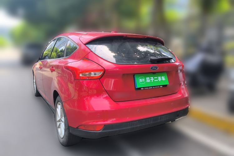 Used Ford Focus 2015 Hatchback 1.6L Automatic Fashion Edition Rear Left 45 Deg