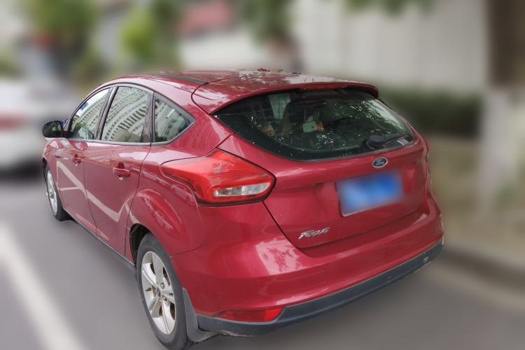 Used Ford Focus 2015 Hatchback 1.6L Automatic Comfort Model Rear Left 45 Deg