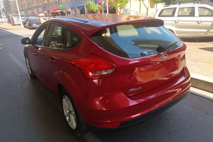 Used Ford Focus 2015 Hatchback 1.6L Automatic Fashion Edition Rear Left 45 Deg