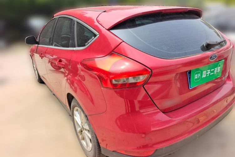 Used Ford Focus 2015 Hatchback EcoBoost 180 Automatic Elite Model Rear Left 45 Deg