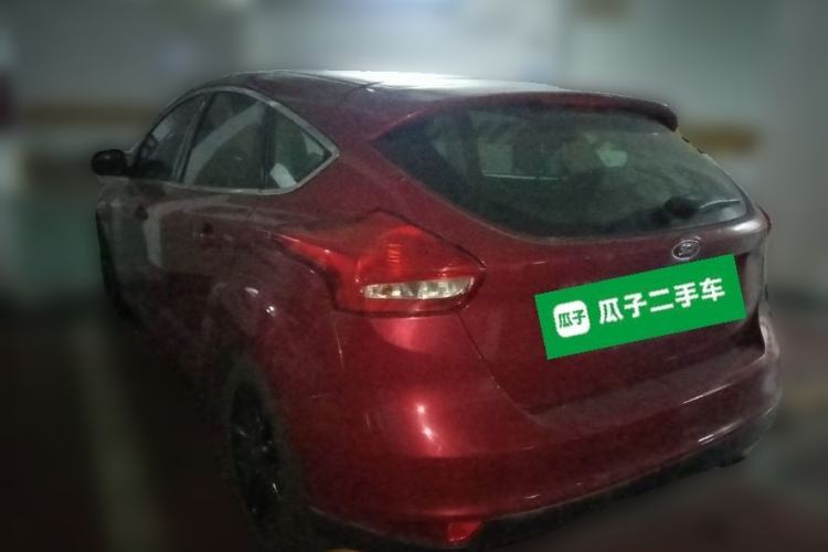 Used Ford Focus 2015 Hatchback 1.6L Automatic Fashion Edition Rear Left 45 Deg