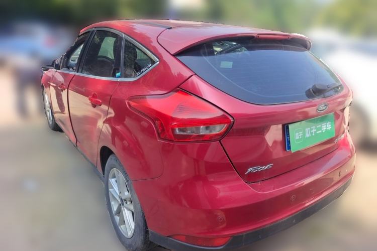 Used Ford Focus 2015 Hatchback EcoBoost 180 Automatic Elite Model Rear Left 45 Deg