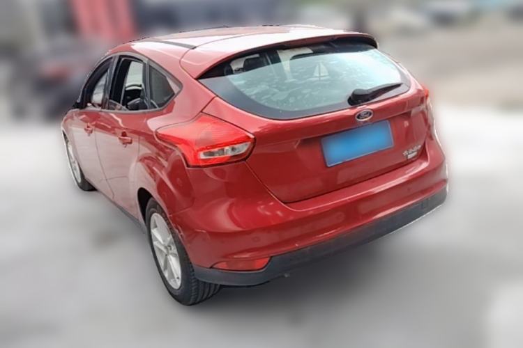 Used Ford Focus 2015 Hatchback EcoBoost 125 Automatic Supreme Style Edition Rear Left 45 Deg