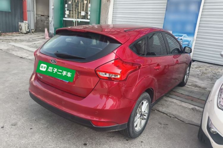 Used Ford Focus 2015 Hatchback 1.6L Automatic Fashion Edition Rear Right 45 Deg
