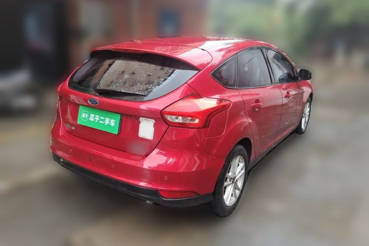 Used Ford Focus 2015 Hatchback 1.6L Automatic Fashion Edition Rear Right 45 Deg