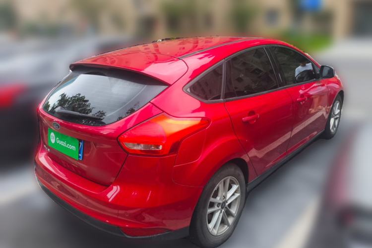 Used Ford Focus 2015 Hatchback 1.6L Automatic Fashion Edition Rear Right 45 Deg