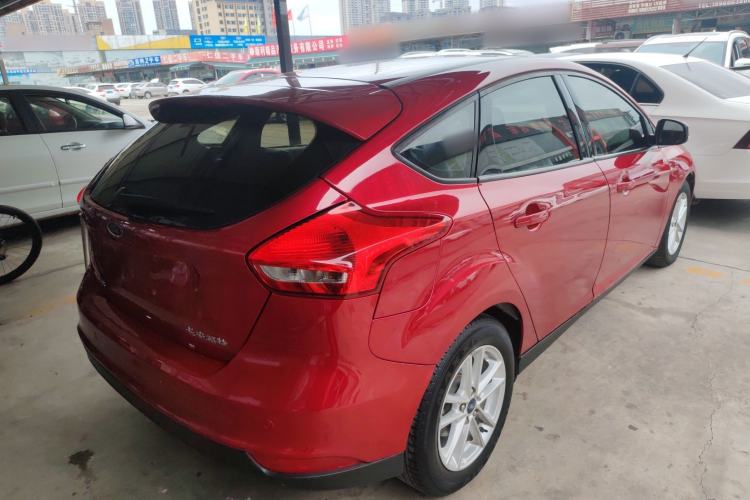 Used Ford Focus 2015 Hatchback 1.6L Automatic Fashion Edition Rear Right 45 Deg