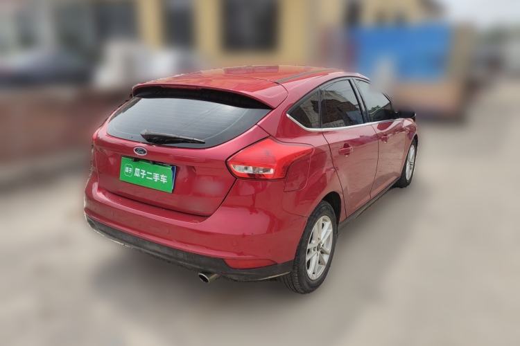 Used Ford Focus 2015 Hatchback EcoBoost 180 Automatic Elite Model Rear Right 45 Deg