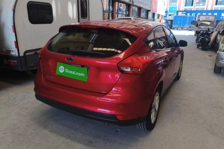 Used Ford Focus 2015 Hatchback 1.6L Automatic Fashion Edition Rear Right 45 Deg