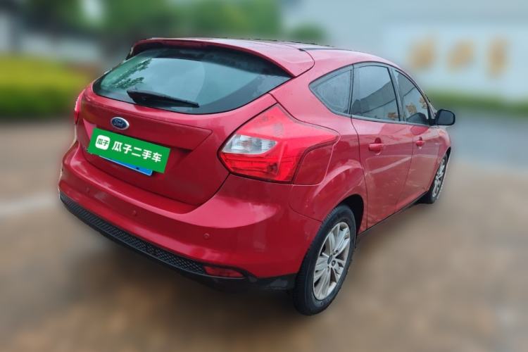 Used Ford Focus 2015 Hatchback 1.6L Manual Fashion Edition Rear Right 45 Deg