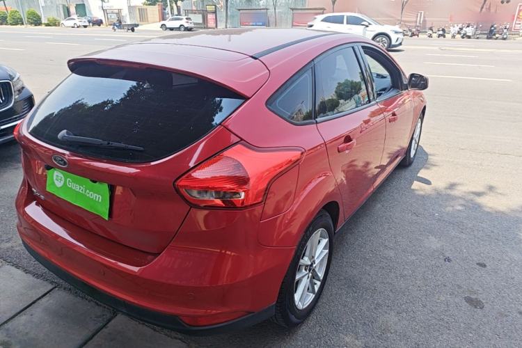 Used Ford Focus 2015 Hatchback 1.6L Automatic Fashion Edition Rear Right 45 Deg