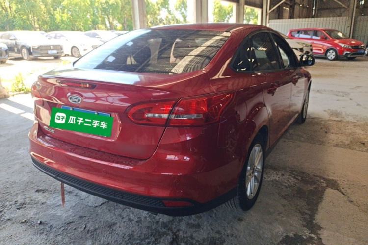 Used Ford Focus 2015 Sedan 1.6L Automatic Trend Model Rear Right 45 Deg