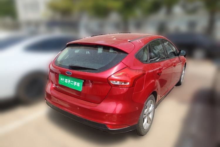 Used Ford Focus 2015 Hatchback 1.6L Automatic Comfort Model Rear Right 45 Deg