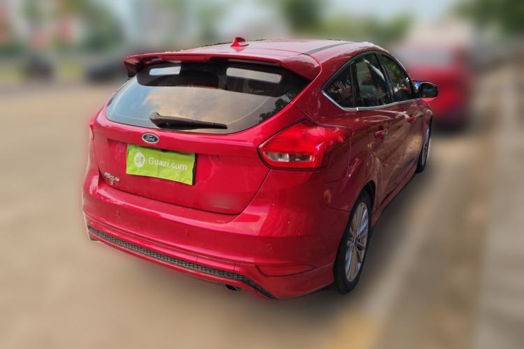 Used Ford Focus 2015 Hatchback EcoBoost 180 Automatic Sport Model Rear Right 45 Deg