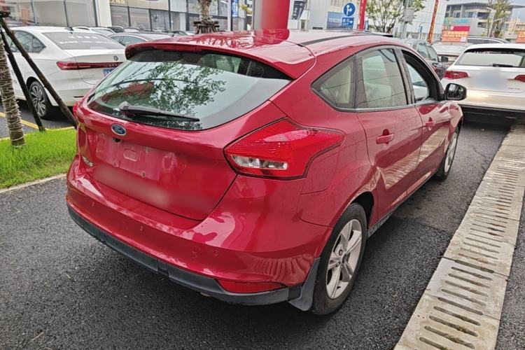 Used Ford Focus 2015 Hatchback 1.6L Automatic Comfort Model Rear Right 45 Deg