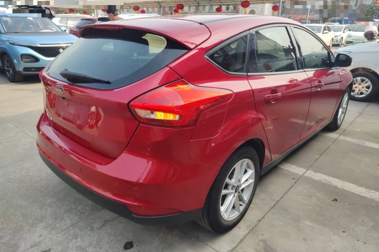 Used Ford Focus 2015 Hatchback 1.6L Automatic Fashion Edition Rear Right 45 Deg
