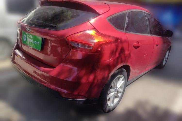 Used Ford Focus 2015 Hatchback 1.6L Automatic Fashion Edition Rear Right 45 Deg